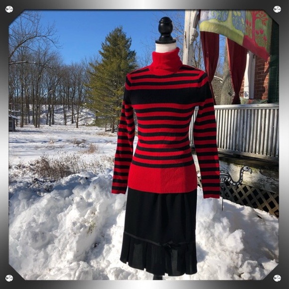 Liz Claiborne Sweaters - Liz Claiborne Turtleneck, Size M